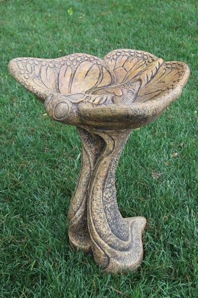 Butterfly Bird Bath Garden Sculpture Concrete Artisans Massarelli